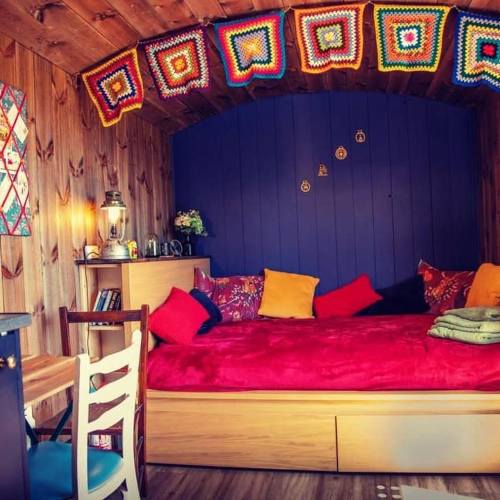 Hotel Under The Oak Glamping Caerphilly Exterior foto